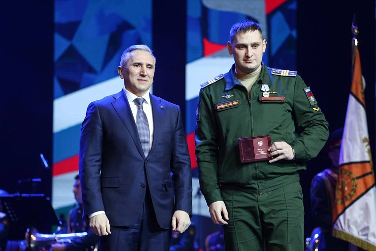 Александр Моор поздравил ТВВИКУ с 23 Февраля