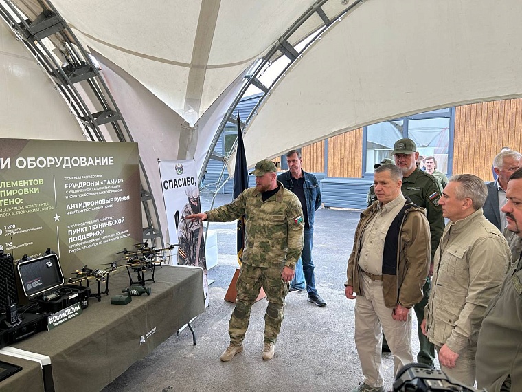 Губернатор Александр Моор участвует в открытии нового учебного комплекса центра «ВОИН»