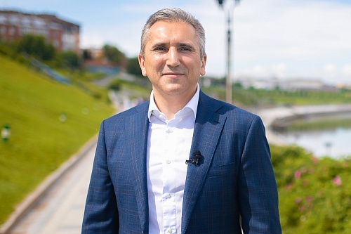 Александр Моор предложил организовать турпоездки по УрФО для детей военнослужащих