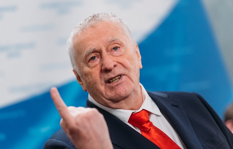 Володин: Жириновский жив, а участвовавшему в фейке сенатору советую сложить полномочия