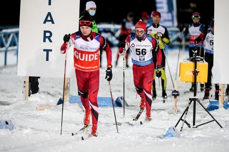 Тюменская область поддерживает паралимпийцев флешмобом