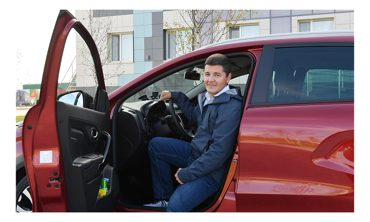 Глава ЯНАО Дмитрий Артюхов вошел в ТОП-3 губернаторов УФО