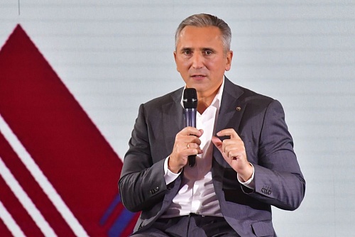 Александр Моор оценил уровень развития межрегиональной кооперации