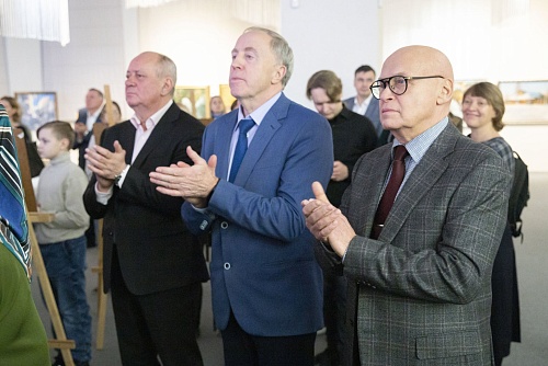 «В Сибири по своей воле»: Евгений Заболотный прокомментировал творческий проект «Двух муз связующая нить»