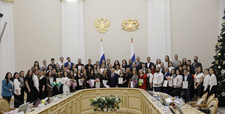 Александр Моор: Лидеры молодежных сообществ меняют мир к лучшему