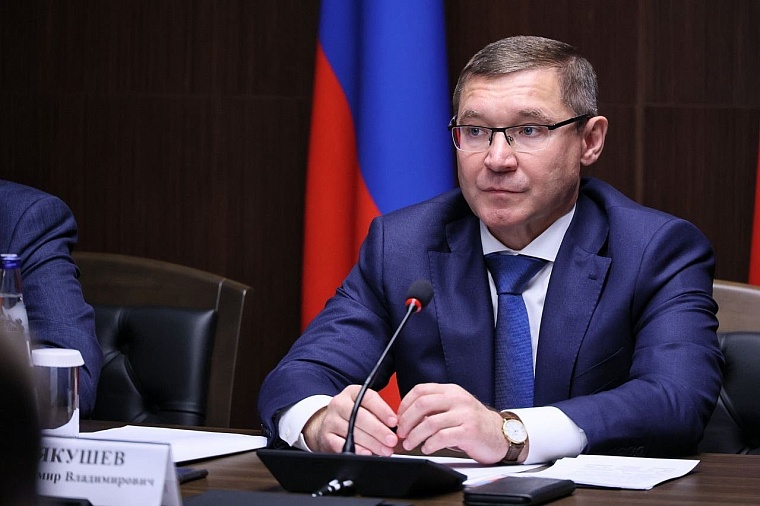 Владимир Якушев обозначил главные задачи, которые стоят перед главами регионов УрФО