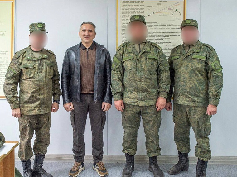 Александр Моор: Дополнительно укомплектовали наши подразделения боевым, тактическим, инженерным и медицинским снаряжением