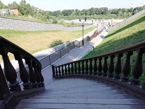 У Масловского взвоза на набережной Туры тюменцам разрешат отдыхать на газоне