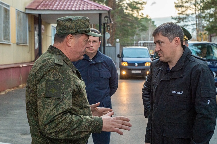 Губернатор Пермского края приехал в Тюмень пообщаться с мобилизованными земляками