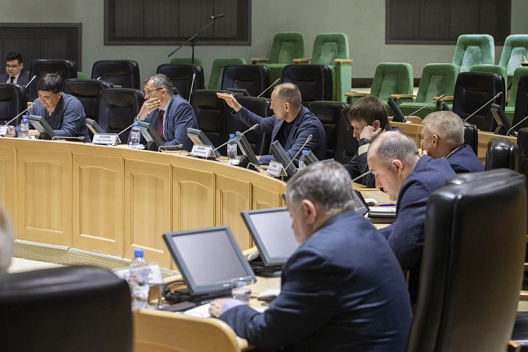 Депутаты Тюменской гордумы рассмотрят вопросы поддержки некоммерческих организаций и обращения с ТБО