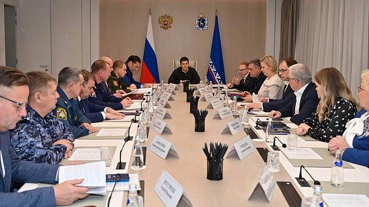 Губернатор ЯНАО возглавил оперативный штаб, созданный после объявления указа президента