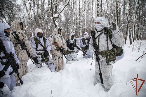Александр Моор: Военнослужащие Росгвардии профессионально и надежно стоят на защите Родины