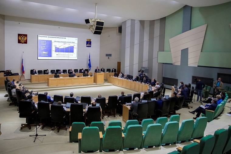 В Тюмени перенесли заседание городской думы