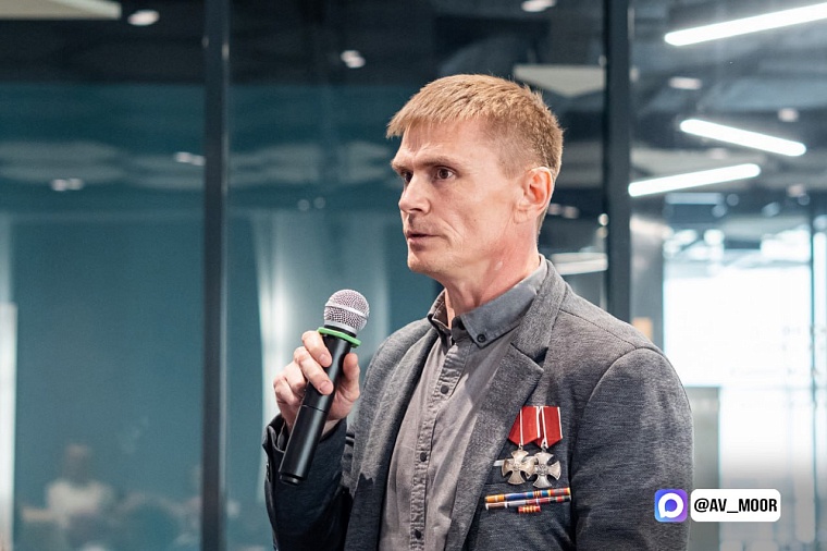 Александр Моор - о женщинах из «Боевого кадрового резерва»: Их опыт в зоне проведения СВО очень полезен