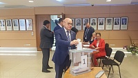 Депутаты гордумы присвоили звание Почётного гражданина Тюмени Евгению Колтуну и Леониду Окуневу