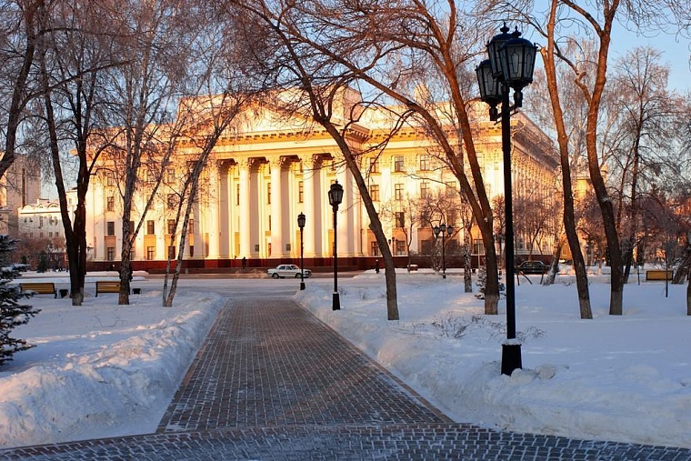 Губернатор Александр Моор: Я не требую закрывать частные дома престарелых