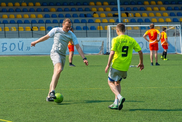 Команда Тюменской городской думы заняла первое место на соревнованиях по мини-футболу