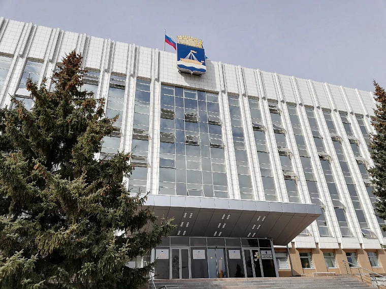 В сентябре депутаты оценят исполнение бюджета, подготовку к зиме, реализацию муниципальных программ