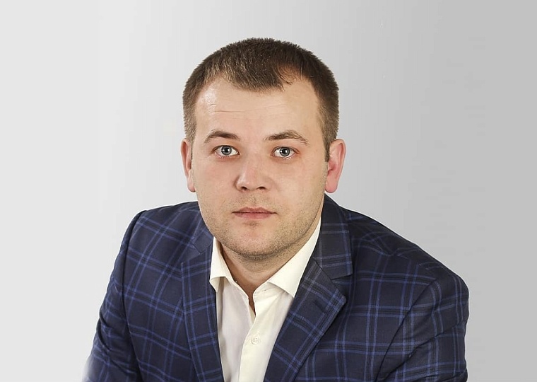 Александр Яковенко.