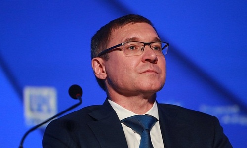 Владимир Якушев поздравил предпринимателей УрФО с профессиональным праздником