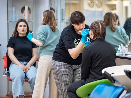 В Тюменской области растет число самозанятых и поступления в бюджет от их деятельности