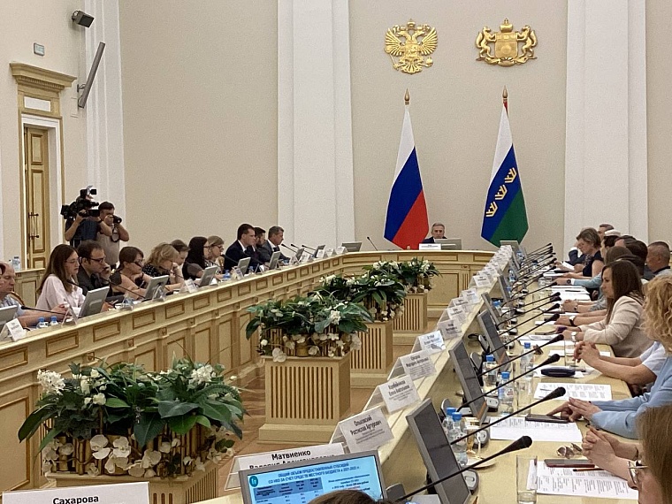 Александр Моор: Филиал фонда «Защитники Отечества» начнет работу 1 июня