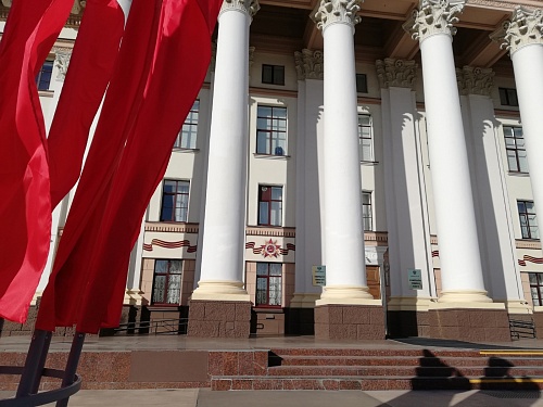 В Тюменской области фронтовики и труженики тыла получат до 20 тысяч рублей в Год 80-летия Победы