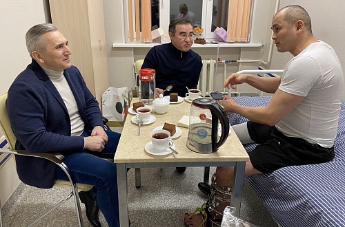 Александр Моор сообщил о выписке из госпиталя Героя России Рустама Сайфуллина