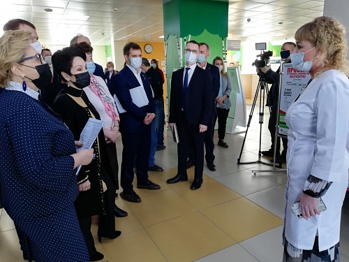 «На кону качество жизни и здоровье тюменцев»: депутаты облдумы оценили развитие медицинских ИТ-технологий