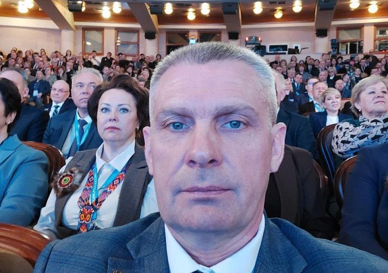 Игорь Власов представляет опыт Аромашевского района на форуме "Малая Родина – Сила России" в Ханты–Мансийске