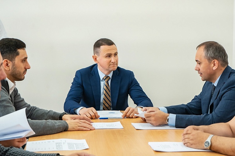 Специальная комиссия гордумы поддержала присвоение звания Почетного гражданина Тюмени Михаилу Колосову