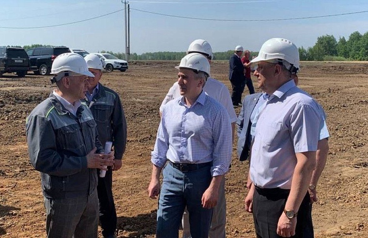 Губернатор Александр Моор сегодня работает в Ишиме