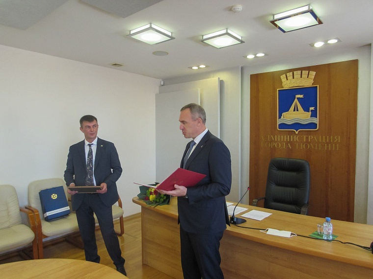 Вячеслав Воронцов покидает должность директора департамента образования