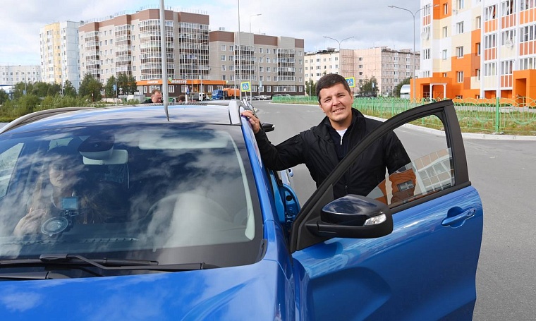 "Честный маршрут": Дмитрий Артюхов встретился с жителями поселка Уренгой