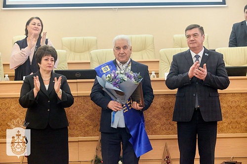 Почетными гражданами Тюменского района стали политик и артист