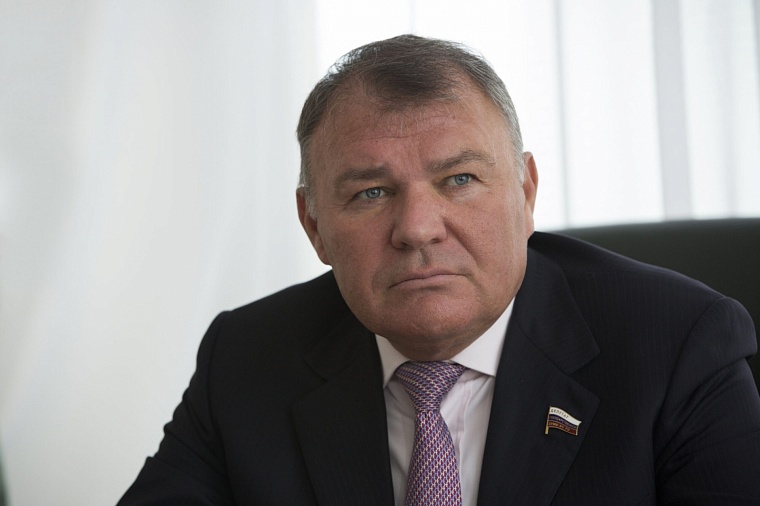 Александр Ремезков: Я безоговорочно поддерживаю решение президента по проведению спецоперации на Украине