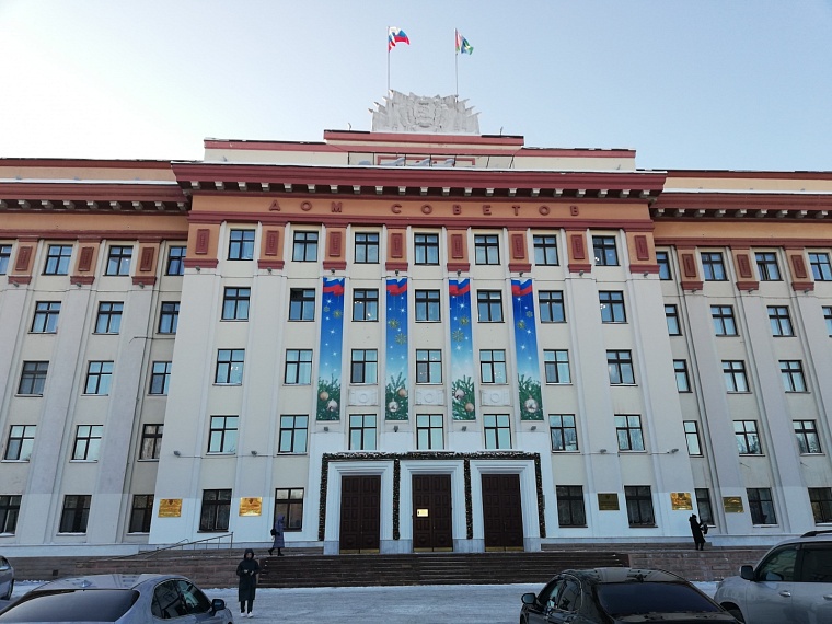 Евгений Заболотный отметил эффективность и сплоченность команды управленцев Тюменской области