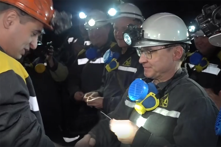 Владимир Якушев: Мы точно победим, решим вопросы по восстановлению Донбасса и достигнем целей, которые обозначает Владимир Путин