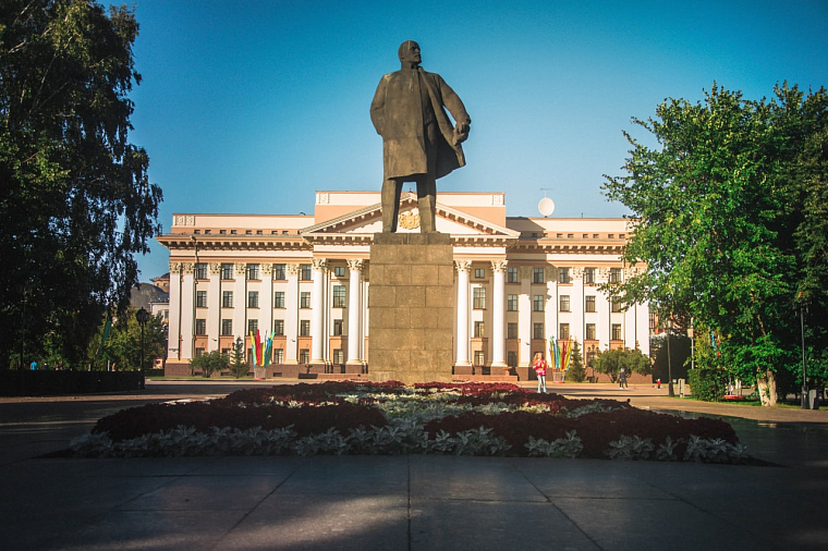 В Тюменской области выберут топ-10 проектов НКО