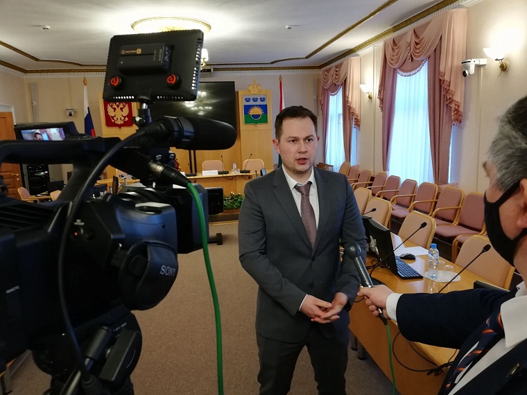 Тюменский депутат предложил платить по 5000 рублей кураторам в СПО