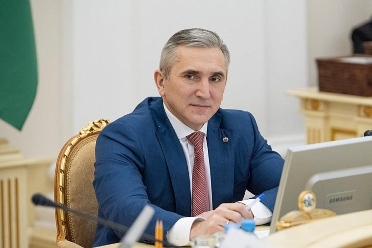 Александр Моор обсудил с руководством Банка России текущую экономическую ситуацию