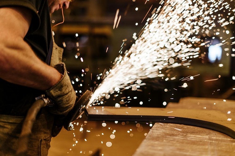 Александр Моор поставил задачу по улучшению в Тюменской области показателей национального рейтинга инвестклимата