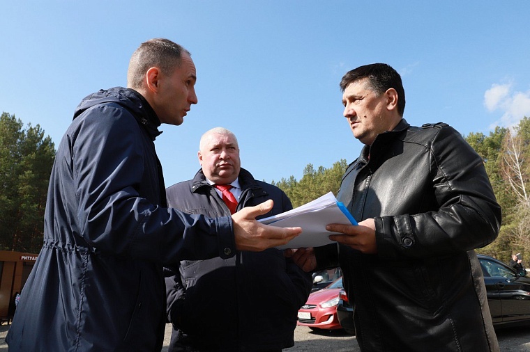 Депутаты Тюменской гордумы оценили работу администрации по содержанию и благоустройству мест захоронений