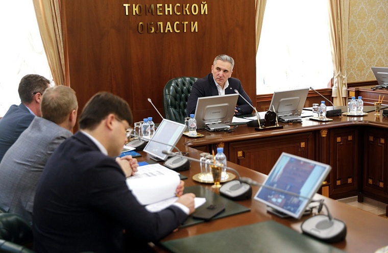 Александр Моор: Поручил построить спортплощадку в Голышманово к ноябрю 2023 года