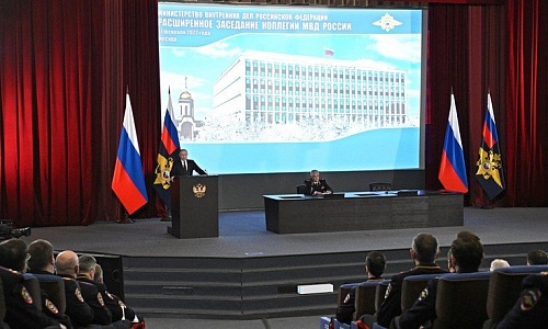 Владимир Якушев отметил снижение преступности в УФО