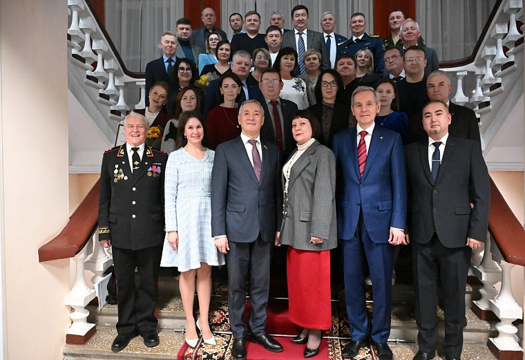 Тюменские сторонники «Единой России» вошли в пятерку лучших в России