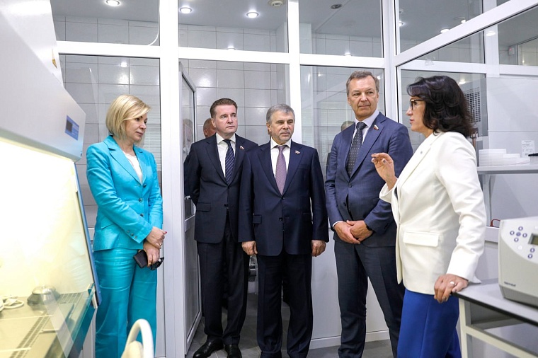 В Тюменской области работает делегация Совета Федерации