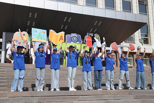 Депутаты Тюменской гордумы оценили занятость детей в летние каникулы