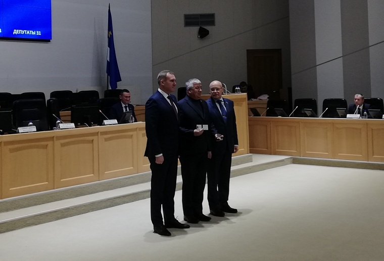 В Тюменской гордуме наградили Нуртдина Ибрагимова "За заслуги перед городом Тюменью"