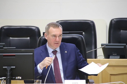 Руслан Кухарук в тройке лидеров медиарейтинга первых лиц столиц субъектов УФО